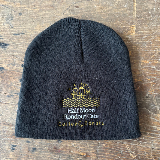 "Half Moon Rondout Cafe" logo hat